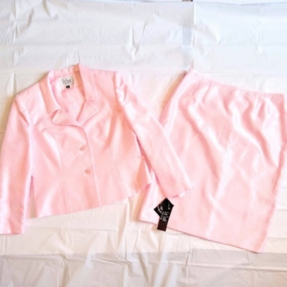NWT Le Suit Satin Pink Blazer Skirt Set 16 P - Picture 8 of 8